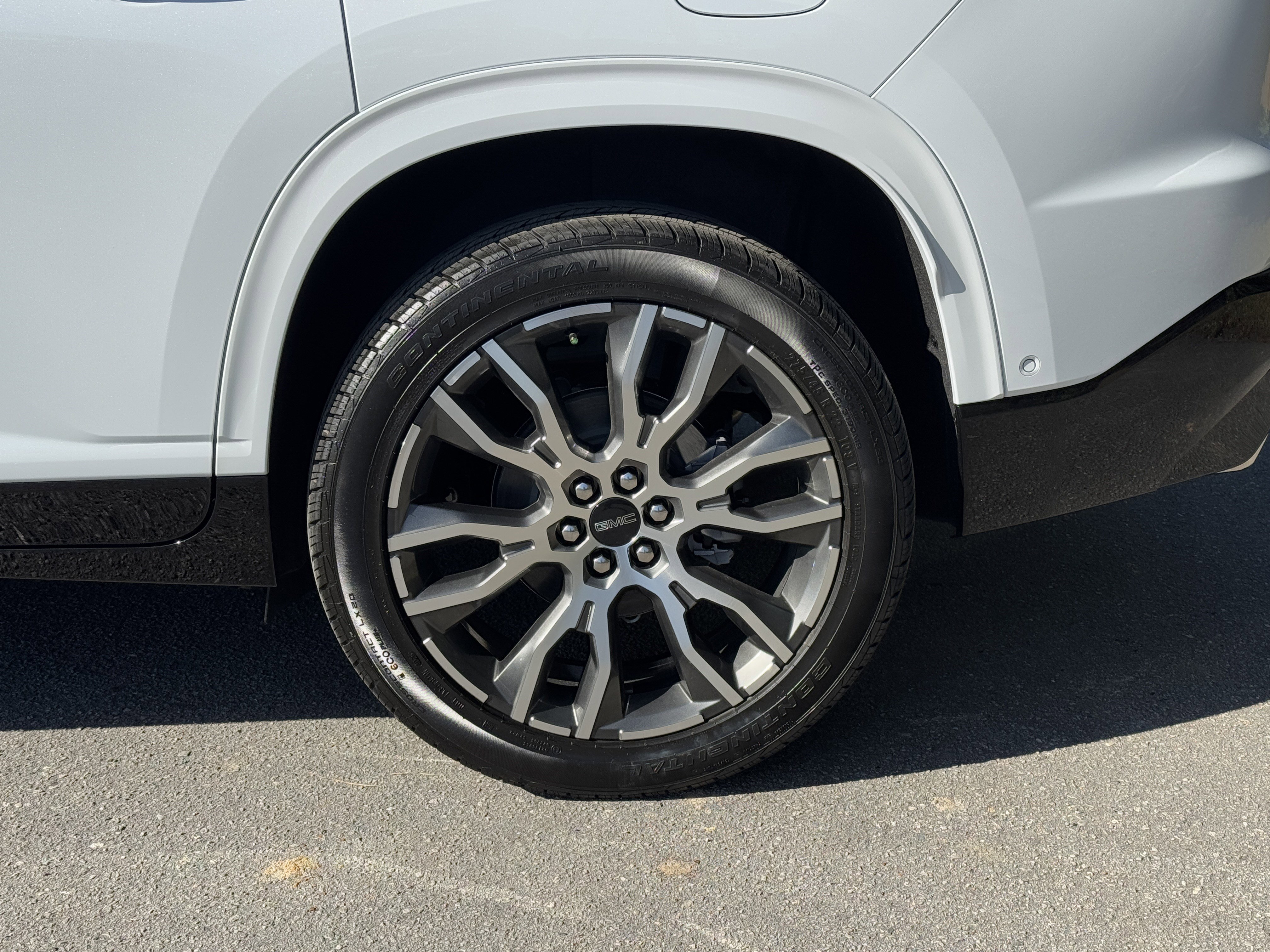 New 2026 GMC Acadia Denali Ultimate image 9