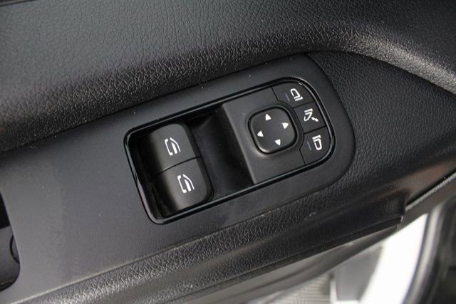 Used 2021 Mercedes-Benz Sprinter 144 Cargo image 11