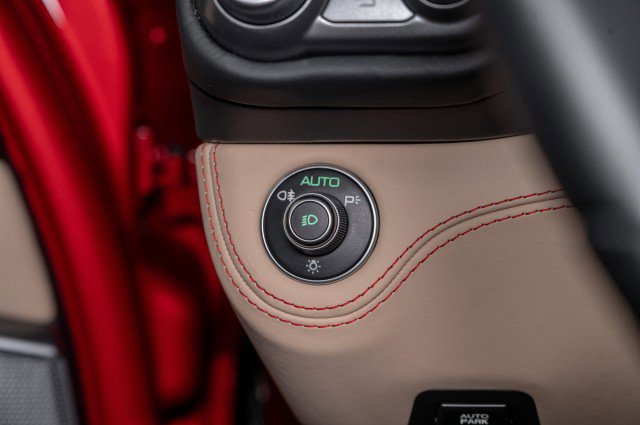 Used 2020 Ferrari Portofino image 20