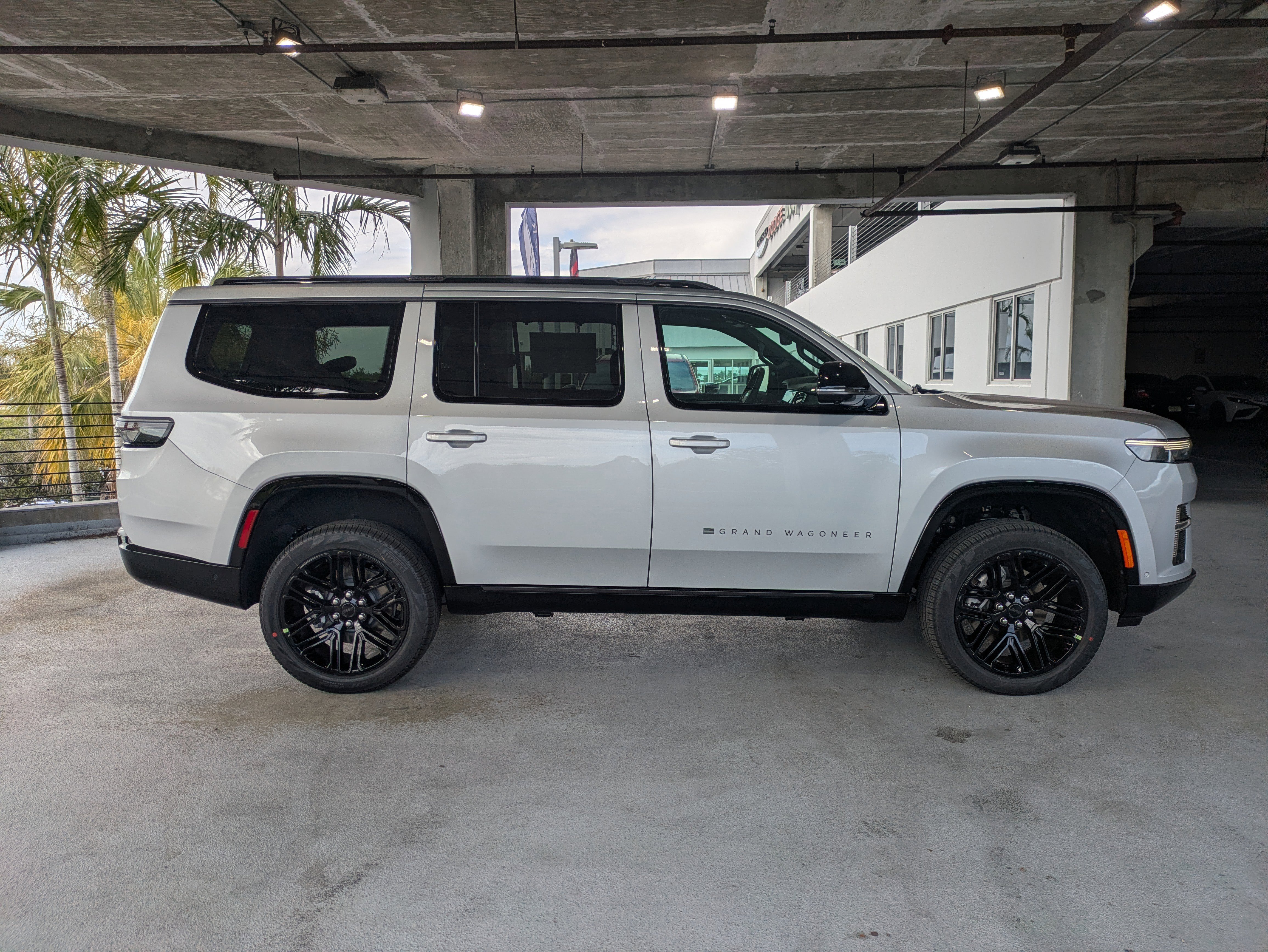 New 2026 Jeep Grand Wagoneer L Limited image 4