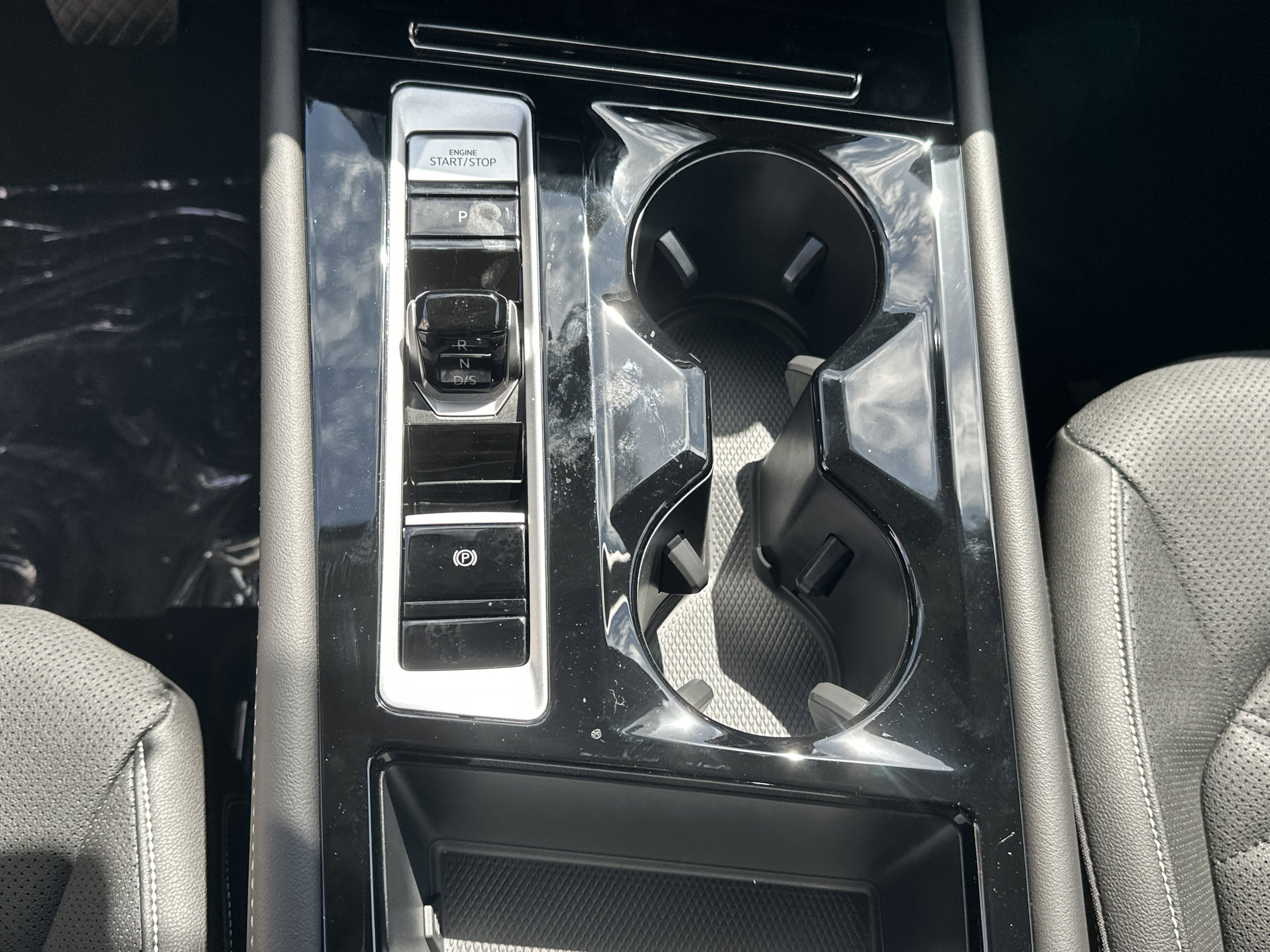 New 2026 Volkswagen Atlas SE image 15