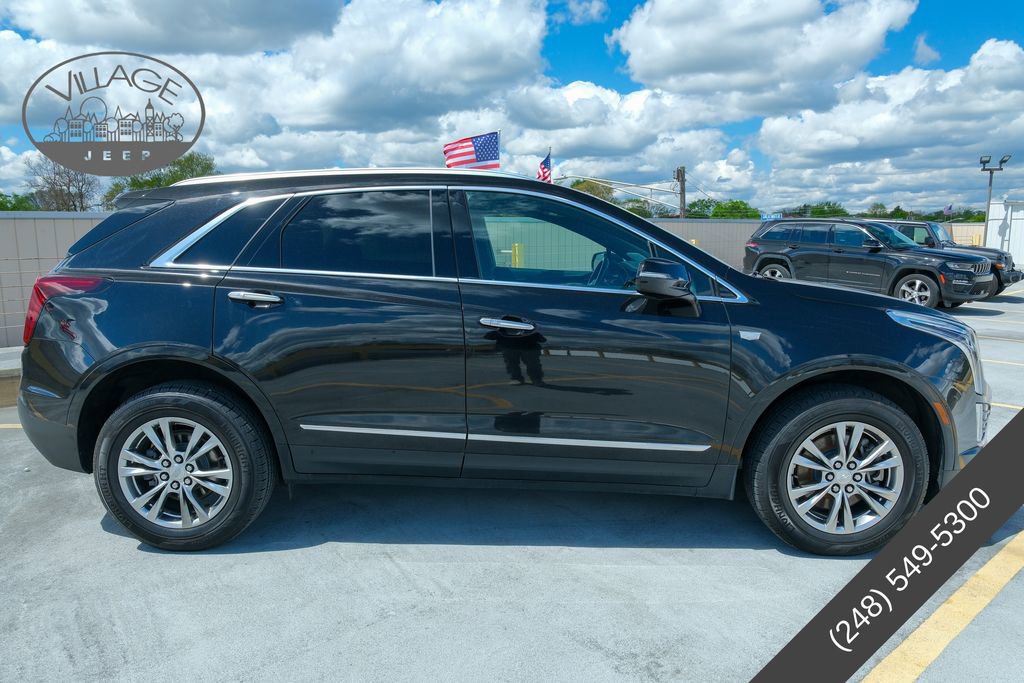 Used 2020 Cadillac XT5 Premium Luxury FWD image 2