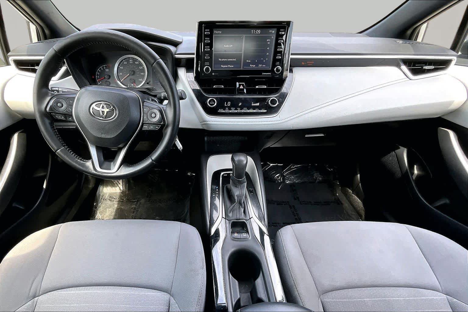Used 2021 Toyota Corolla SE w/ Carpet Mat Package (TMS) FWD image 15