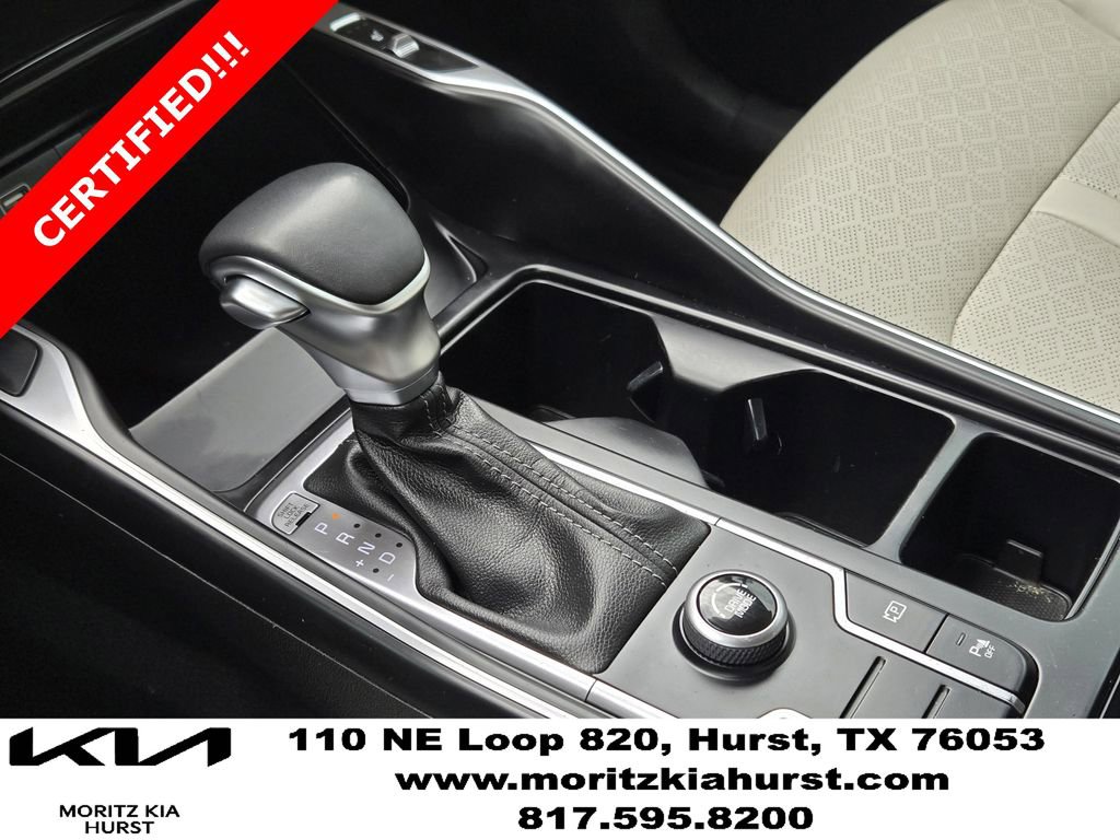 Certified 2023 Kia Sorento S image 9