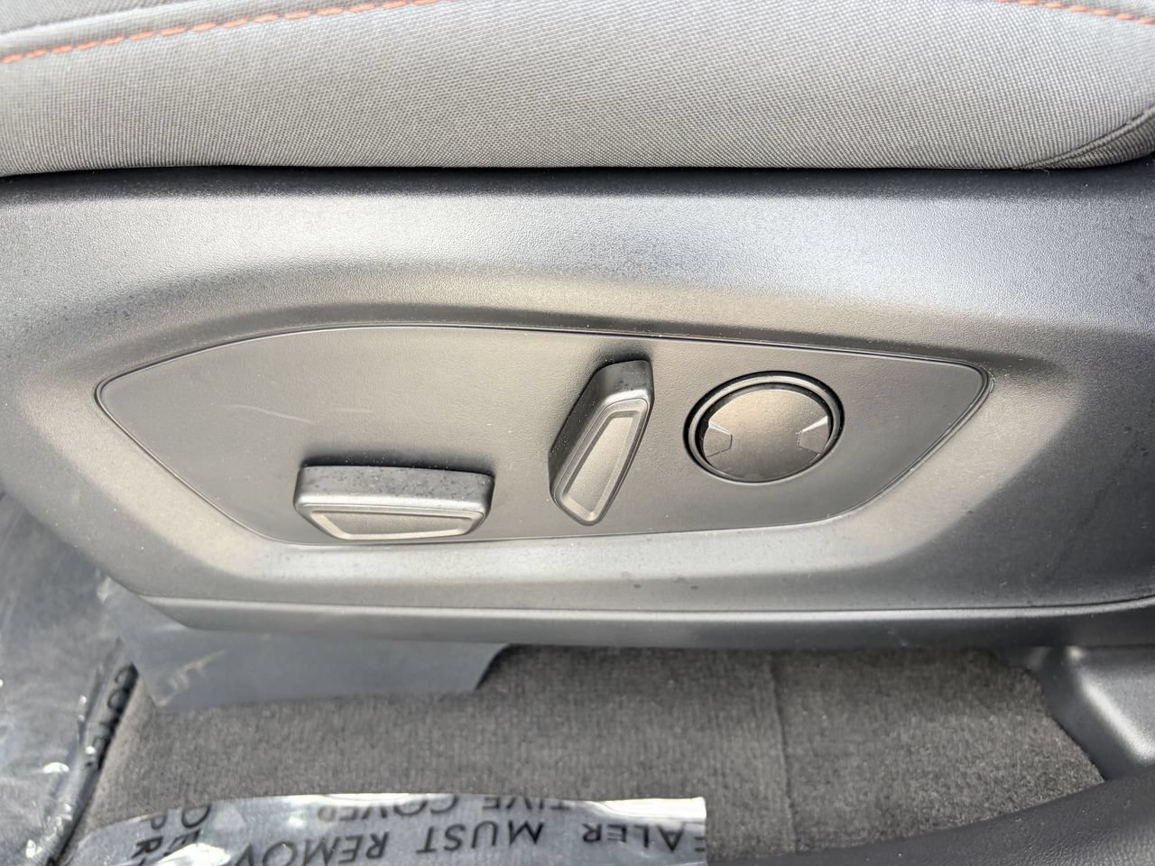 Used 2025 Ford Explorer Active RWD image 20