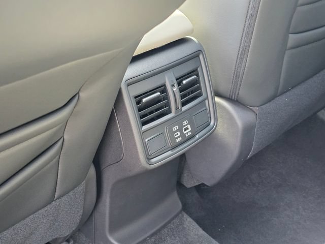 New 2026 Subaru Forester Premium AWD/4WD image 15