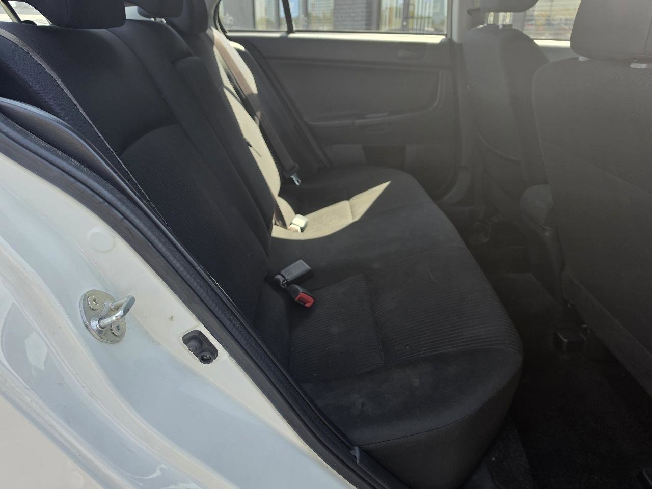 Used 2015 Mitsubishi Lancer ES FWD image 37