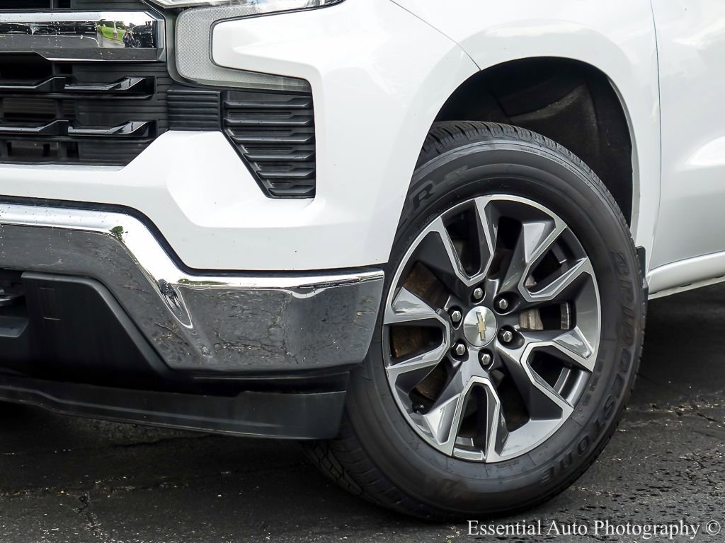 Used 2022 Chevrolet Silverado 1500 LT AWD/4WD image 5