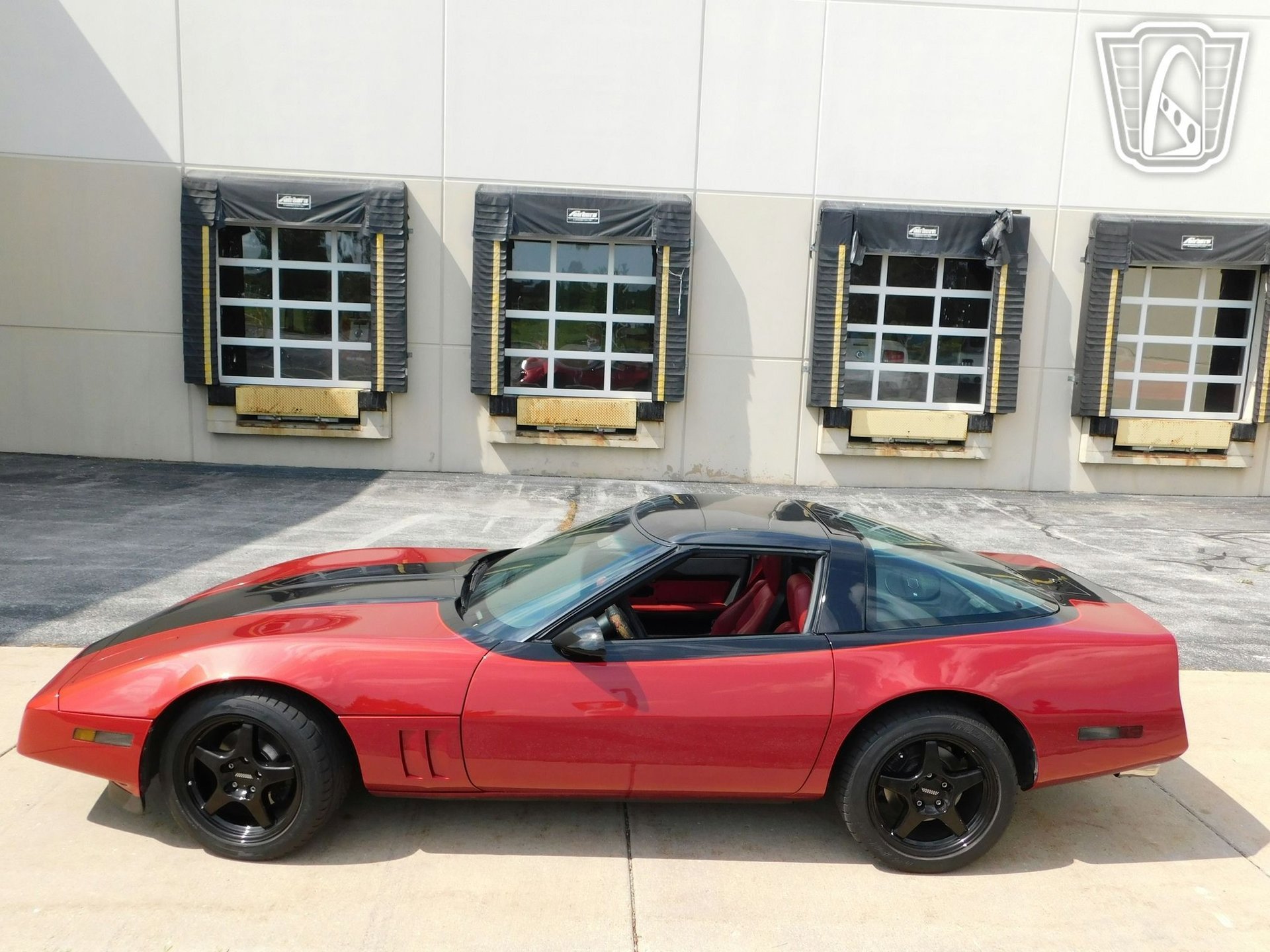 Used 1988 Chevrolet Corvette Coupe image 2