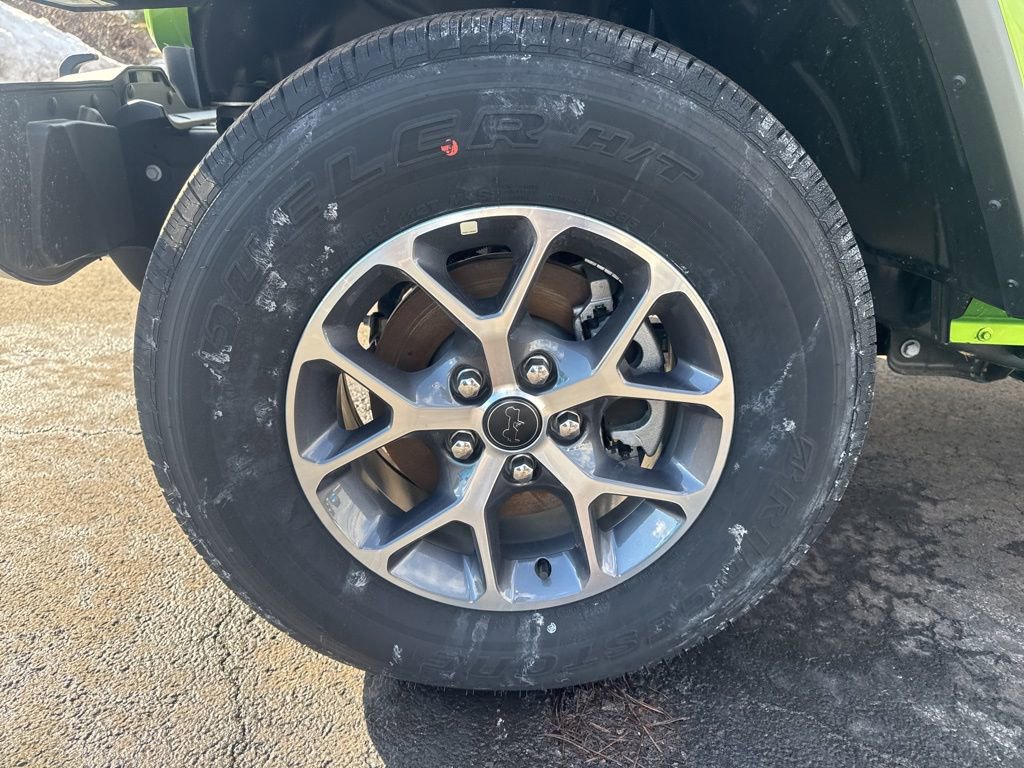 New 2025 Jeep Gladiator Sport image 25