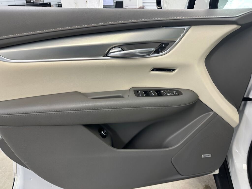 Certified 2021 Cadillac XT5 Premium Luxury image 10