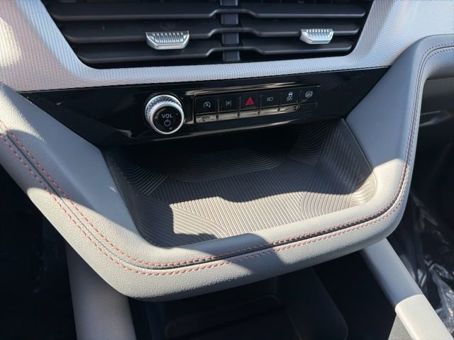 New 2026 Ford Explorer Active w/ Active Comfort Package image 20