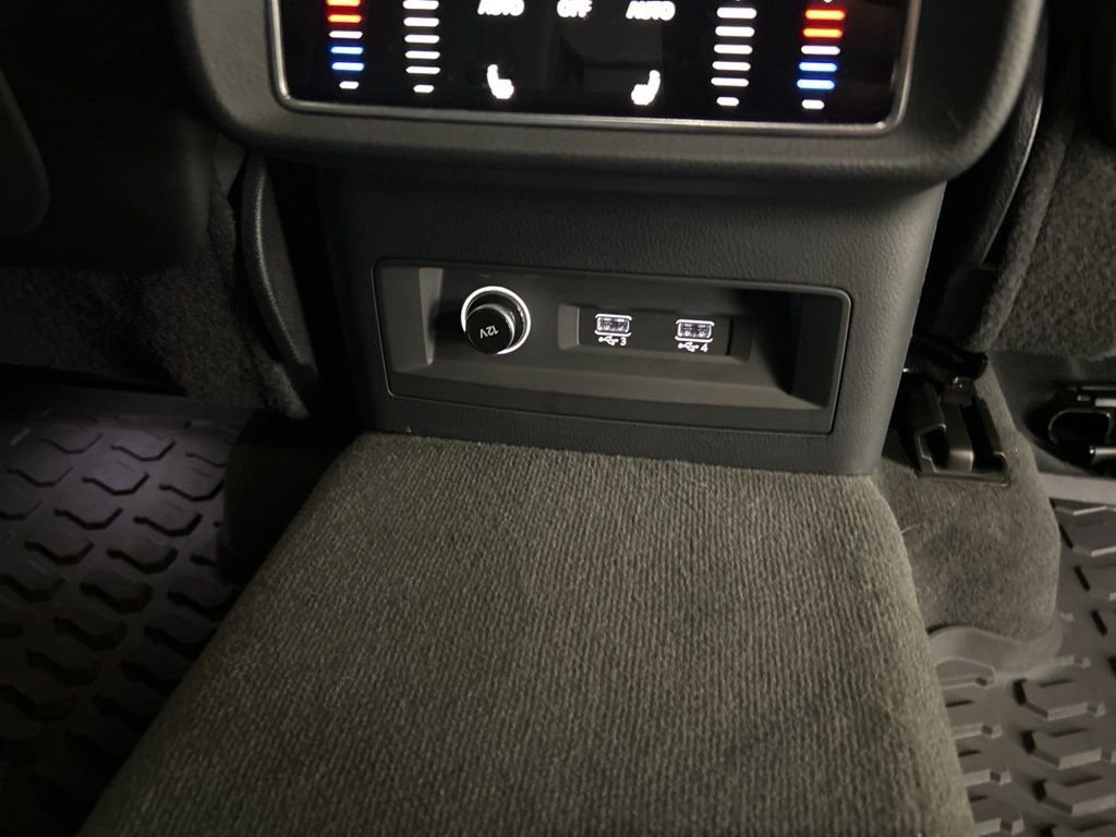 Used 2019 Audi Q8 Premium Plus image 28