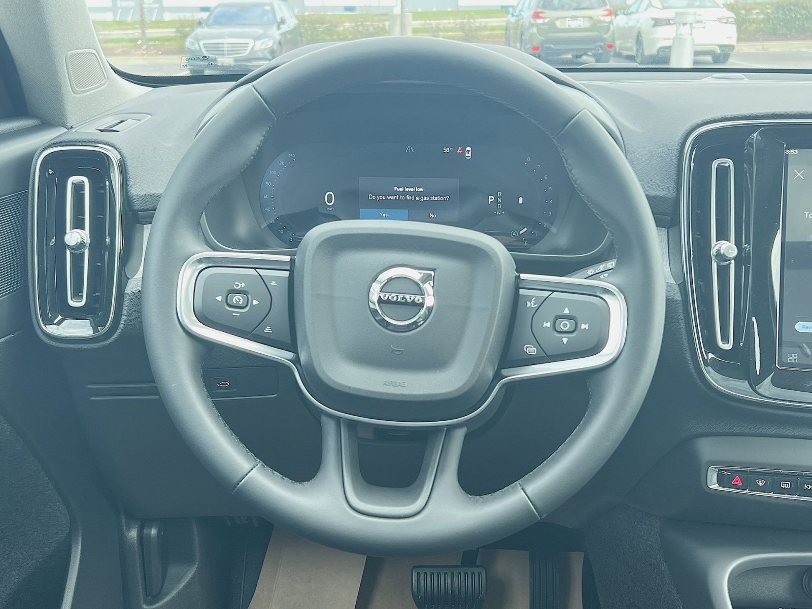 New 2026 Volvo XC40 B5 Plus w/ Protection Package Premier AWD/4WD image 16