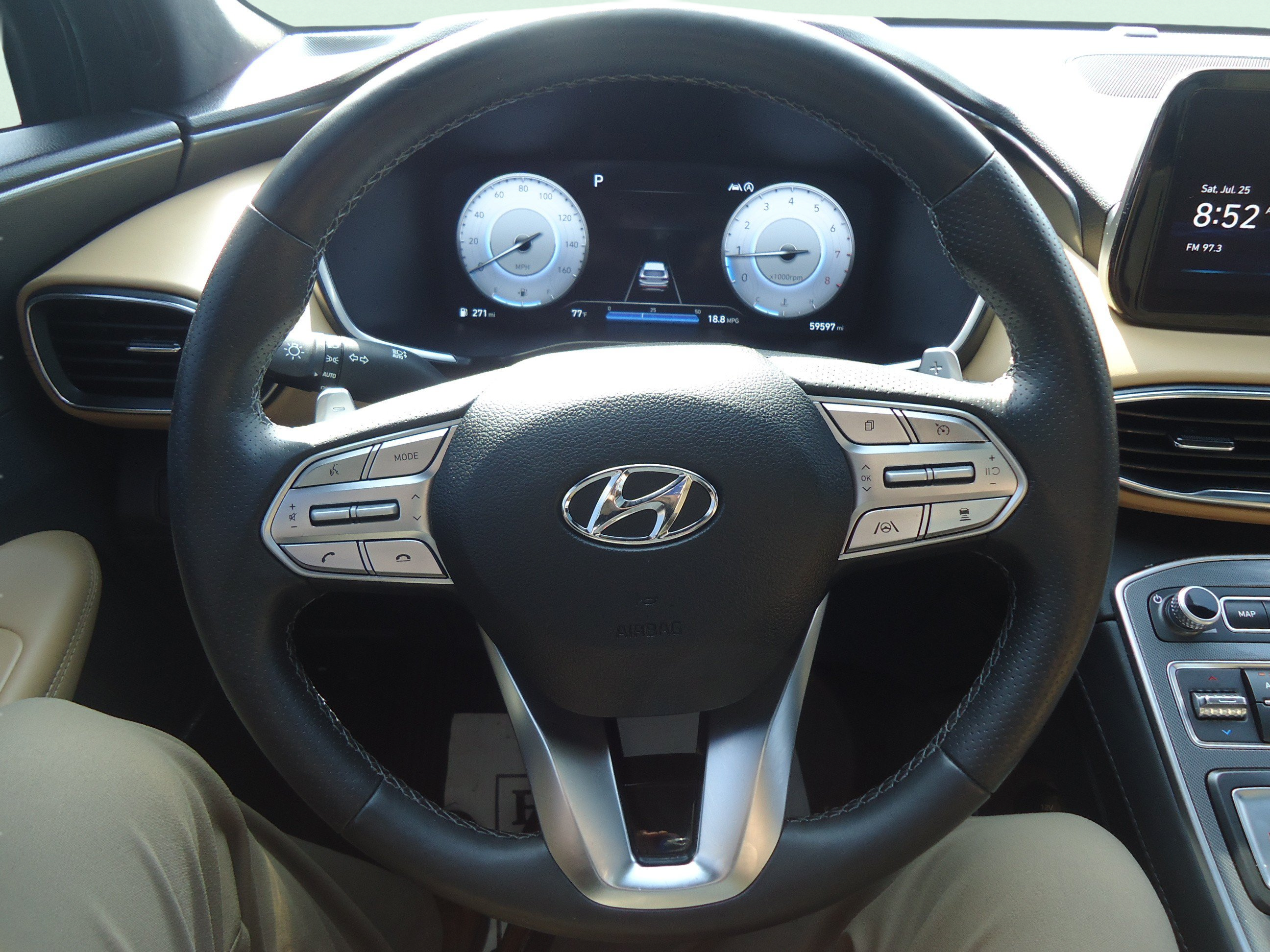 Used 2023 Hyundai Santa Fe Calligraphy AWD/4WD image 13