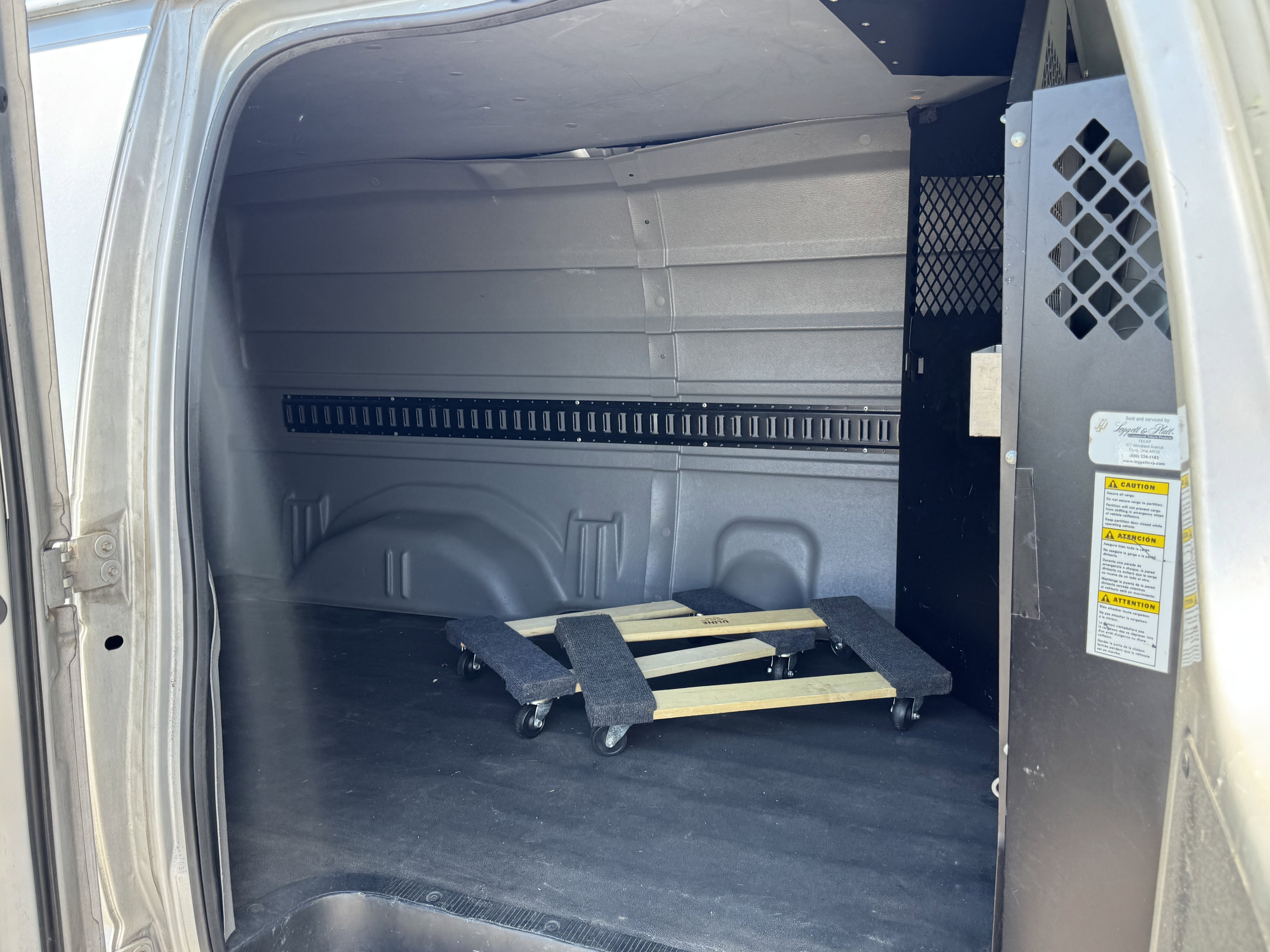 Used 2012 Ford E-150 and Econoline 150 w/ Commercial Cargo Van Pkg image 14