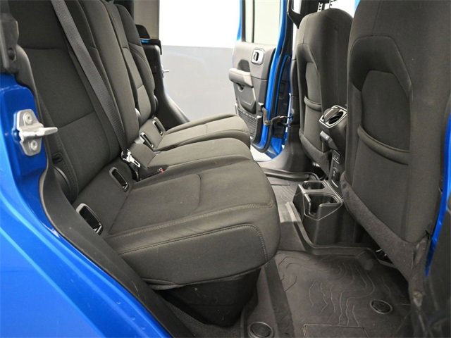 Used 2021 Jeep Gladiator Overland image 15