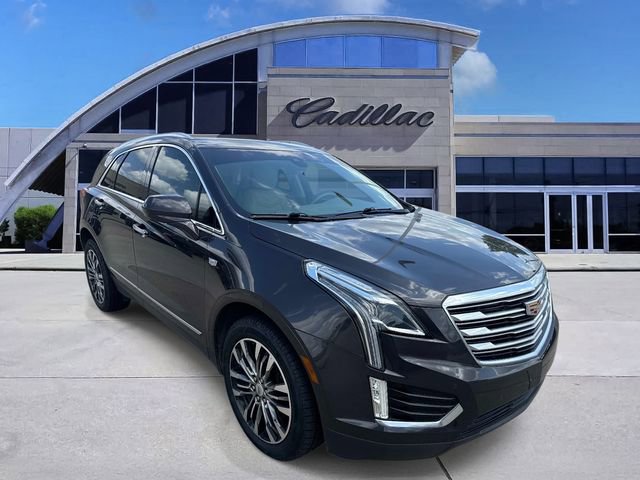 Used 2018 Cadillac XT5 Premium Luxury FWD image 3