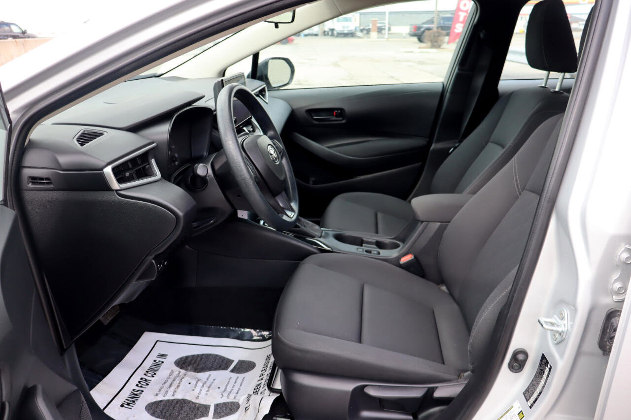 Used 2024 Toyota Corolla LE image 16