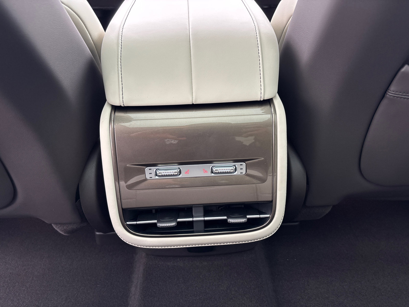 New 2026 Lincoln Nautilus Black Label image 34