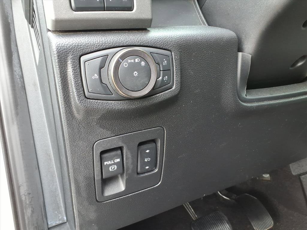 Used 2019 Ford F150 Raptor w/ Equipment Group 802A Luxury image 22