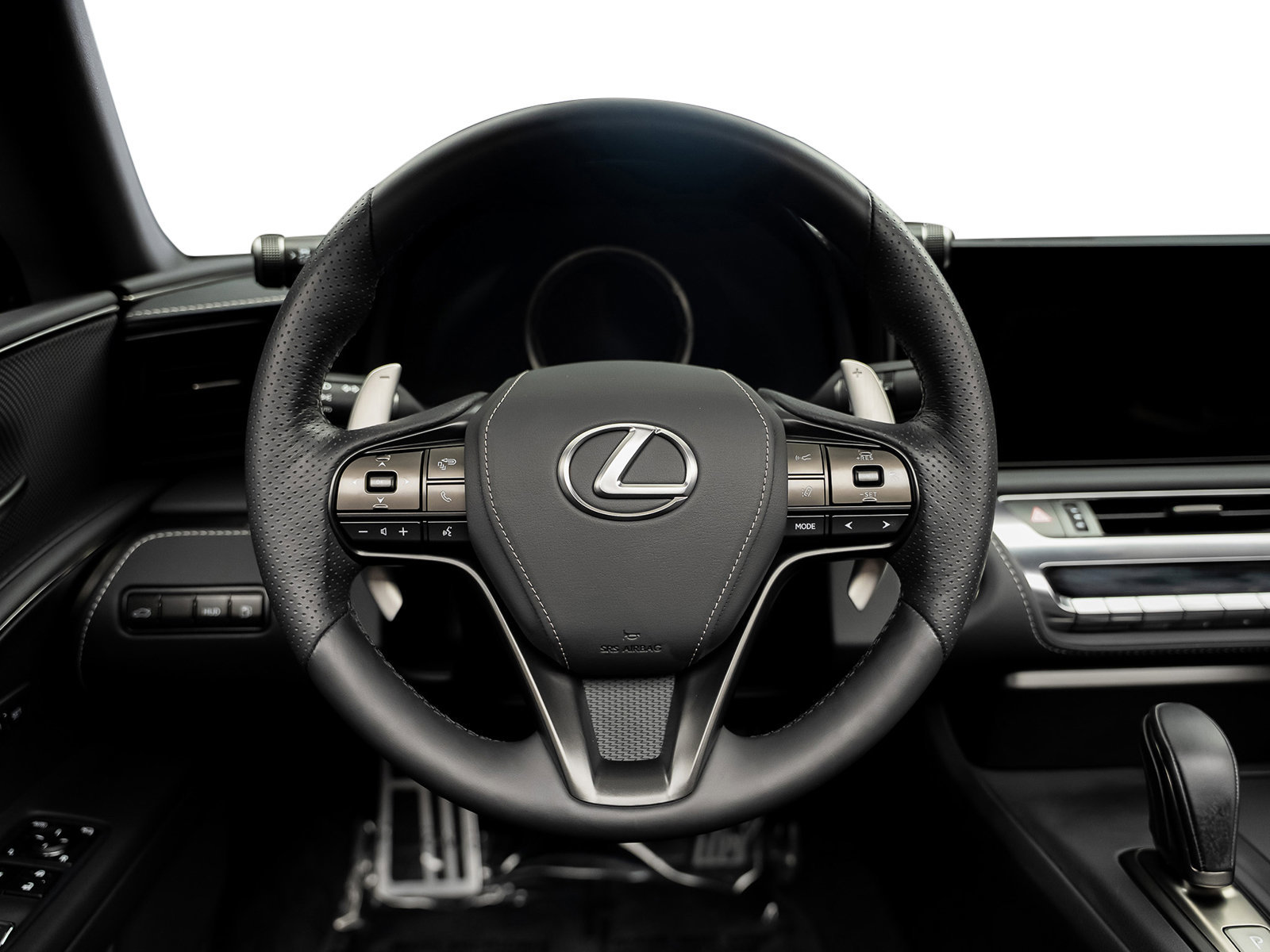 Used 2024 Lexus LC 500 Convertible w/ Touring Package RWD image 30