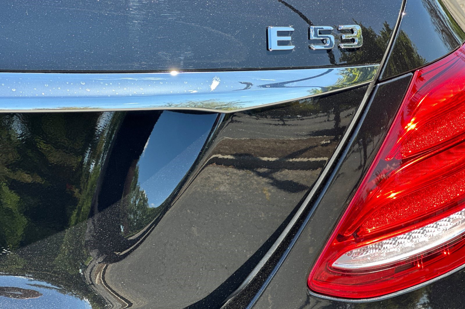 Used 2019 Mercedes-Benz E 53 AMG 4MATIC Sedan image 36