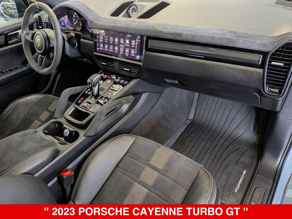 Used 2023 Porsche Cayenne Turbo GT AWD/4WD image 34
