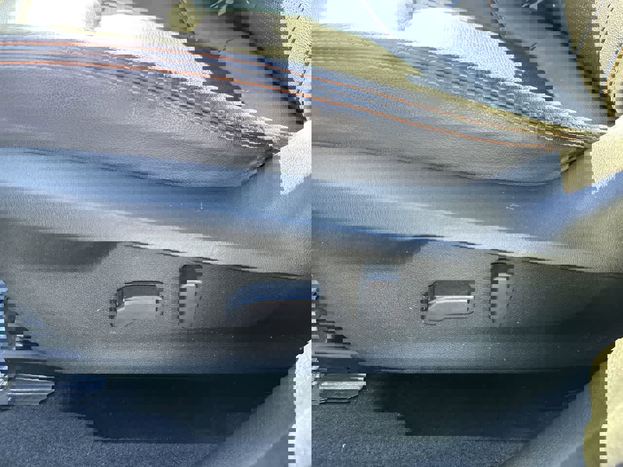 Used 2018 Subaru Crosstrek 2.0i Limited image 16