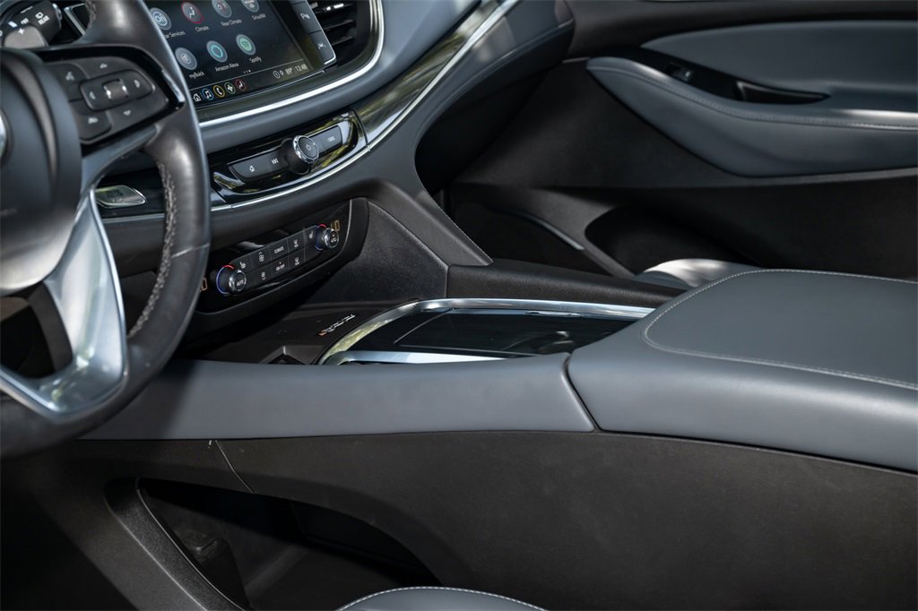 Used 2024 Buick Enclave Essence w/ Sport Touring Edition image 35