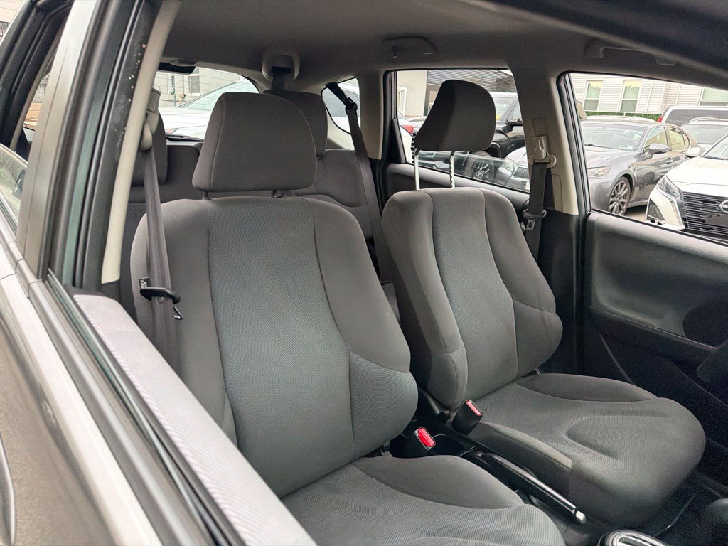 Used 2013 Honda Fit image 10