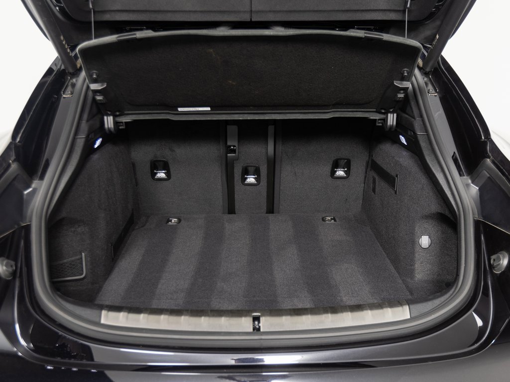 Certified 2023 Porsche Taycan GTS image 35