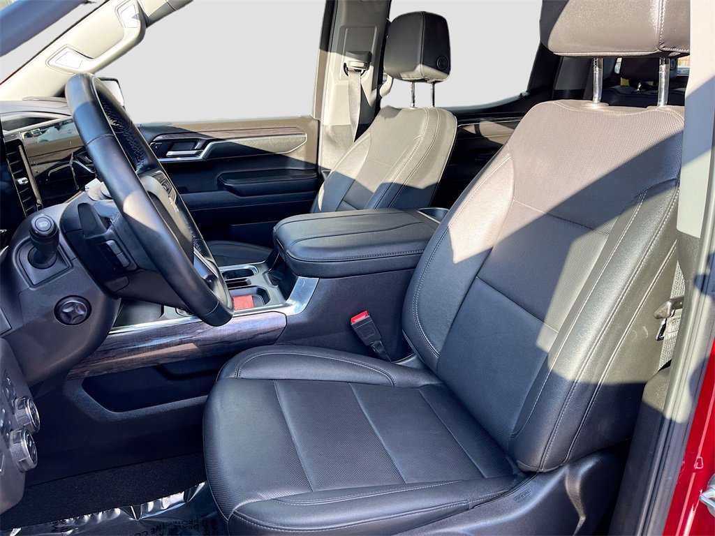 Used 2025 Chevrolet Silverado 1500 LTZ image 22