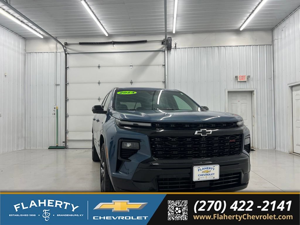 Used 2024 Chevrolet Traverse RS w/ LPO, Floor Liner Package