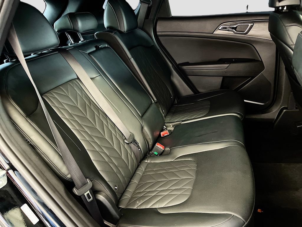 Used 2025 Kia Sportage X-Line w/ Premium Package image 28