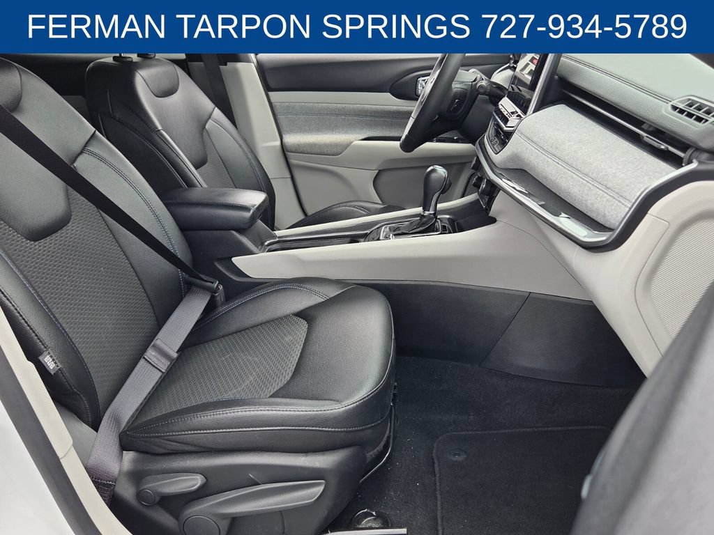 Used 2024 Jeep Compass Latitude AWD/4WD image 22