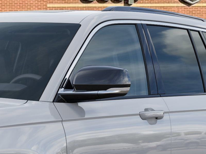 New 2025 Jeep Grand Cherokee Overland w/ Luxury Tech Group IV image 12