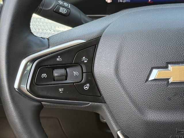 Certified 2025 Chevrolet Trax LT w/ LT Convenience Package FWD image 16