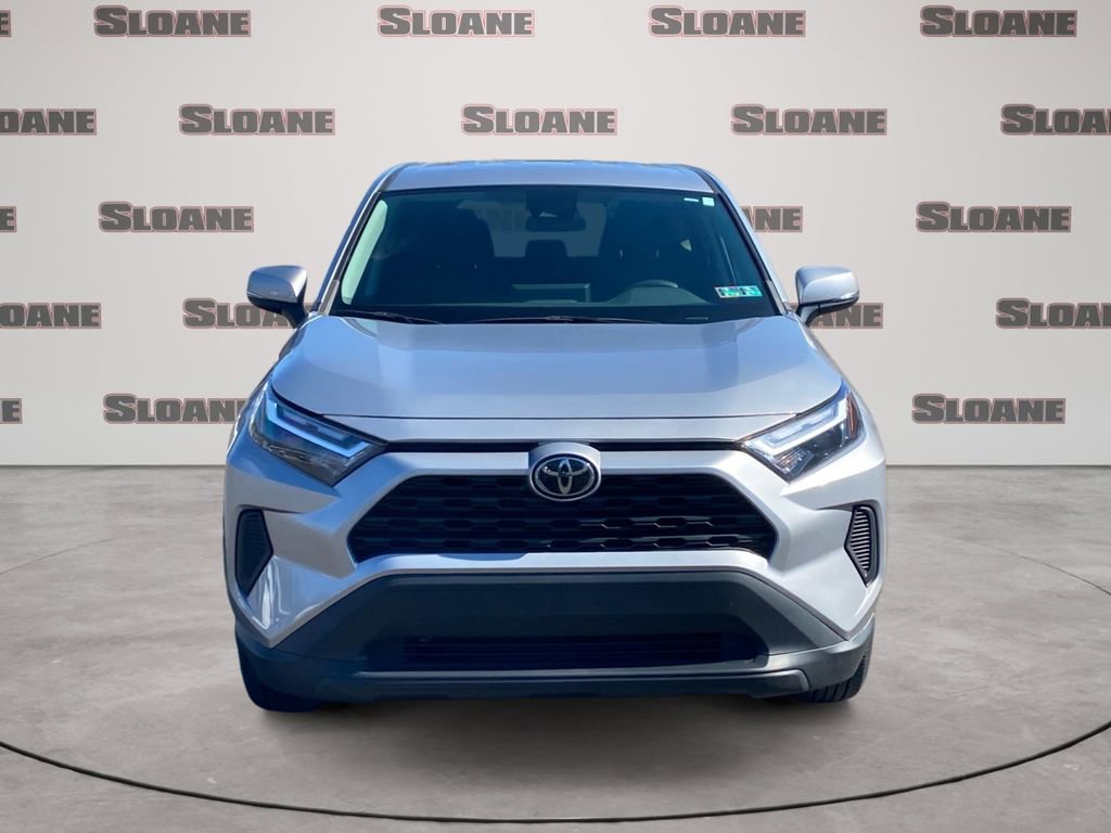 Used 2023 Toyota RAV4 LE image 3