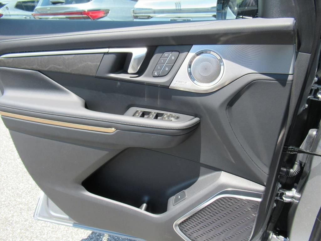 New 2026 Buick Enclave Avenir w/ Super Cruise Package FWD image 20