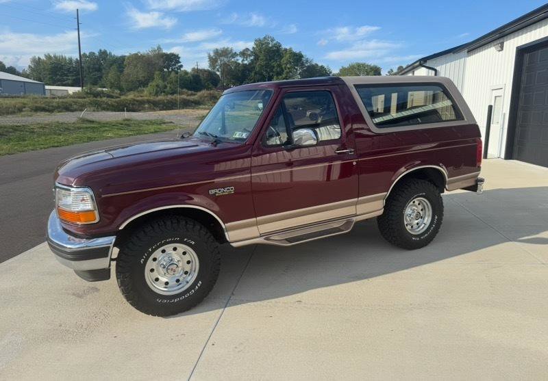 Used 1996 Ford Bronco Eddie Bauer AWD/4WD image 3