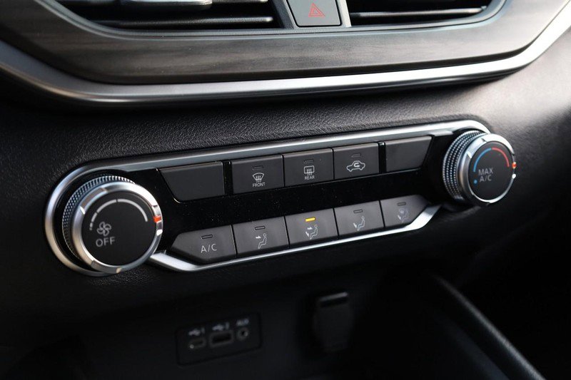 New 2025 Nissan Altima 2.5 SV image 13