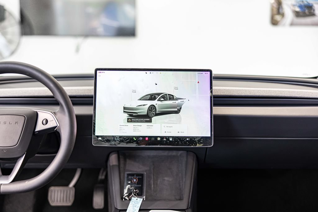 Used 2026 Tesla Model 3 RWD image 33