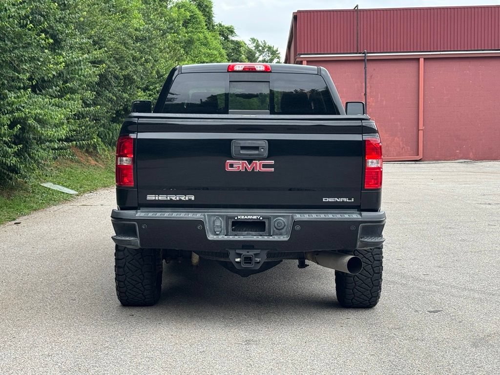 Used 2018 GMC Sierra 2500 Denali w/ Duramax Plus Package AWD/4WD image 6