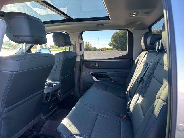 Used 2022 Toyota Tundra Limited w/ Power Package AWD/4WD image 11