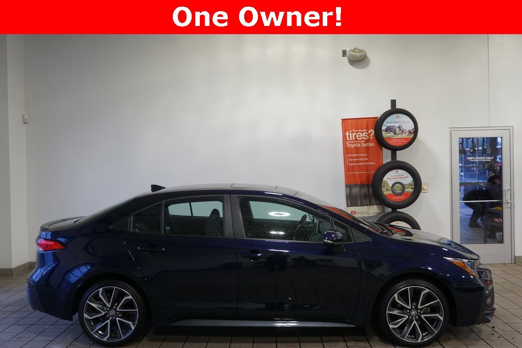 Certified 2022 Toyota Corolla SE w/ SE Premium Package image 2