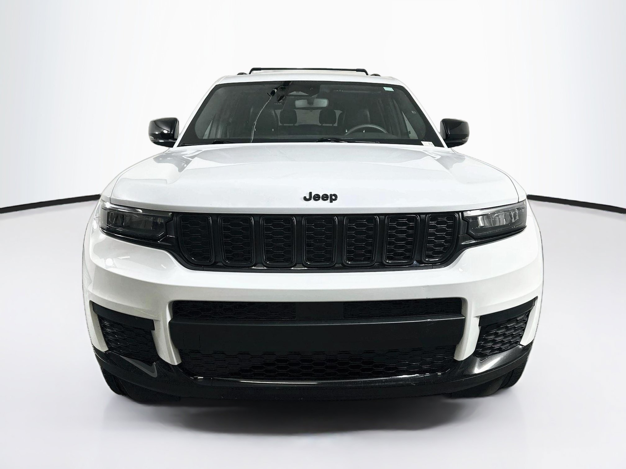 Used 2023 Jeep Grand Cherokee L Laredo AWD/4WD image 2