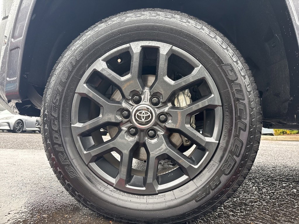 Used 2024 Toyota Tundra Platinum image 11