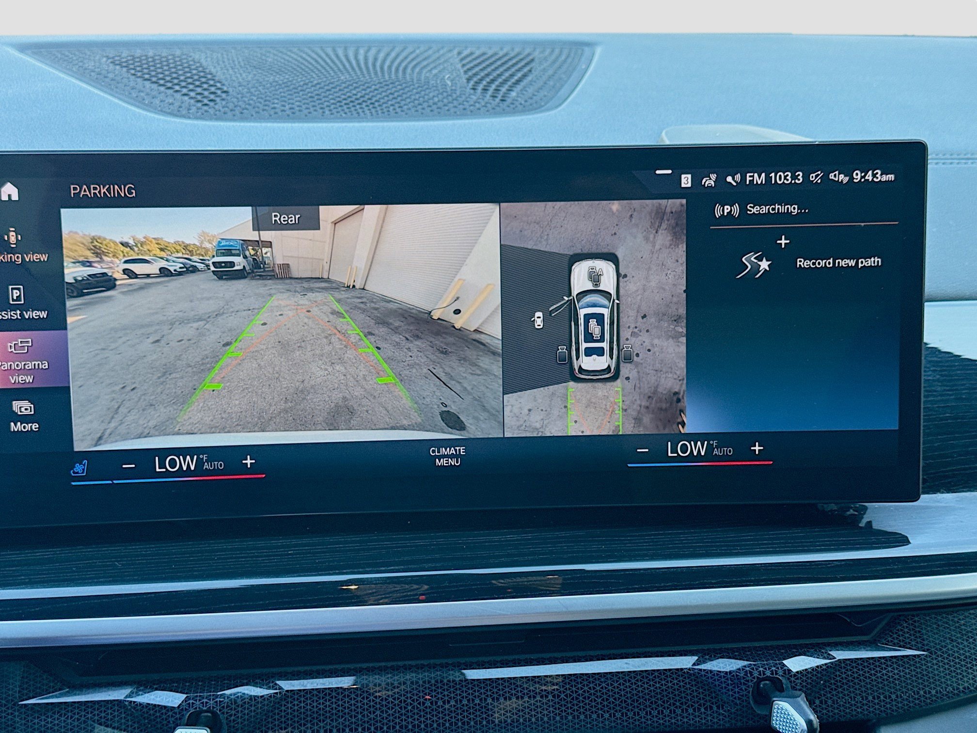 Used 2023 BMW X7 xDrive40i w/ M Sport Package image 14