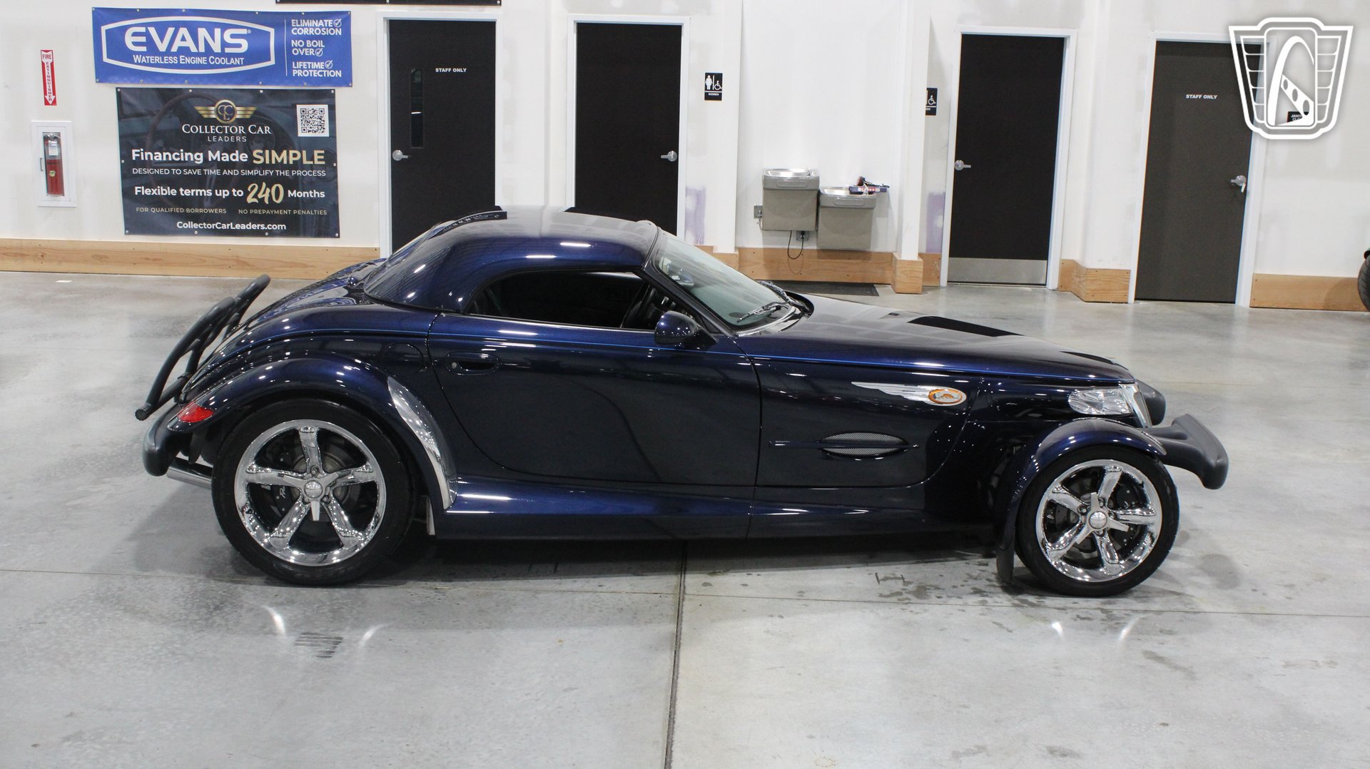 Used 2001 Chrysler Prowler RWD image 35